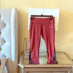 Pristine- Nike Dri-Fit mesh trim tights